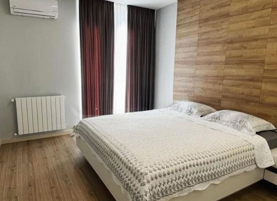 One Bedroom Apartment In Taktakishvili For Sale (7)