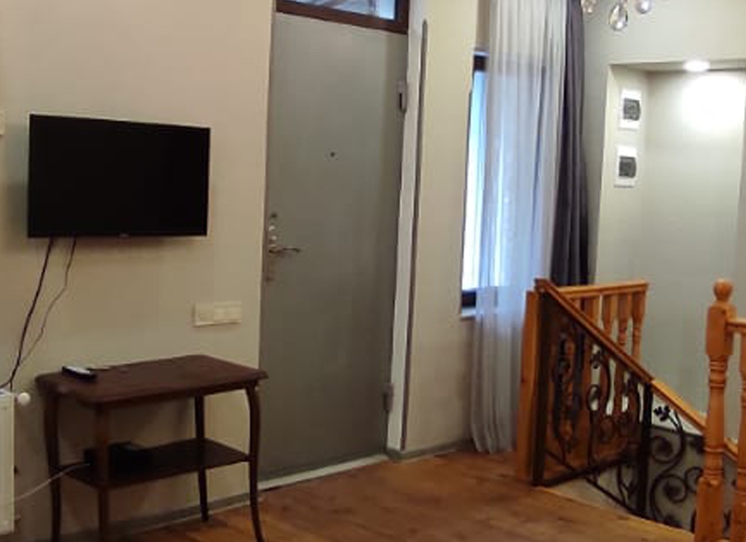 Duplex Apartment In Mtatsminda For Sale (9)