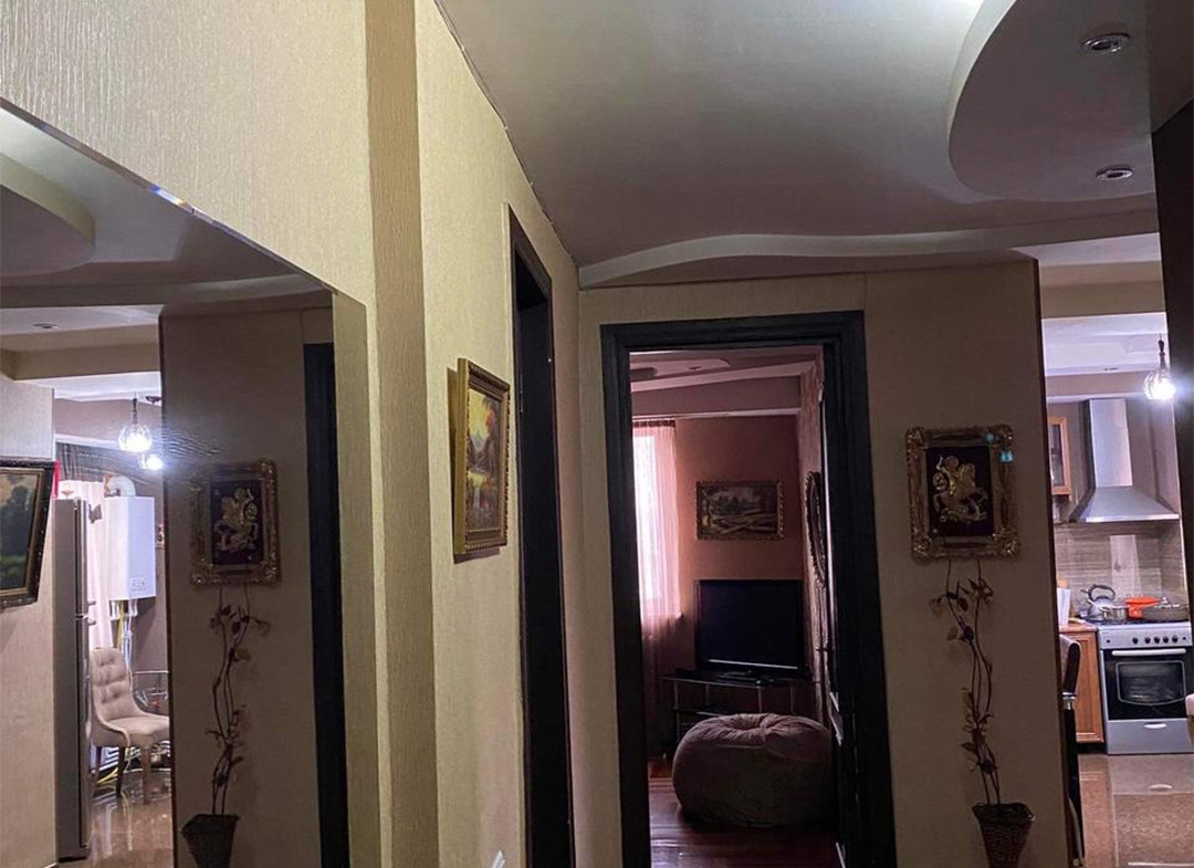 Three Bedroom Apartment In Didube For Sale (17)