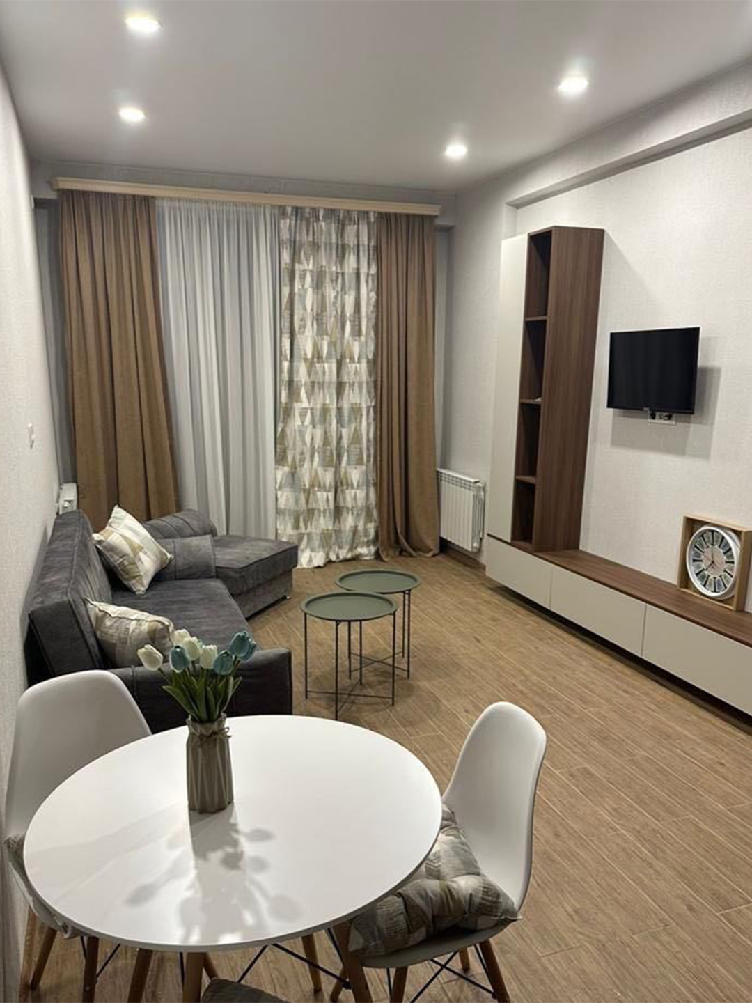 1 bedroom apartment for rent in Isani