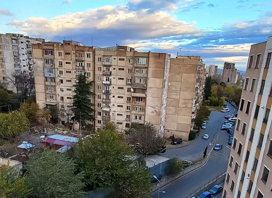 2 Bedroom Apartment in Samgori for Rent