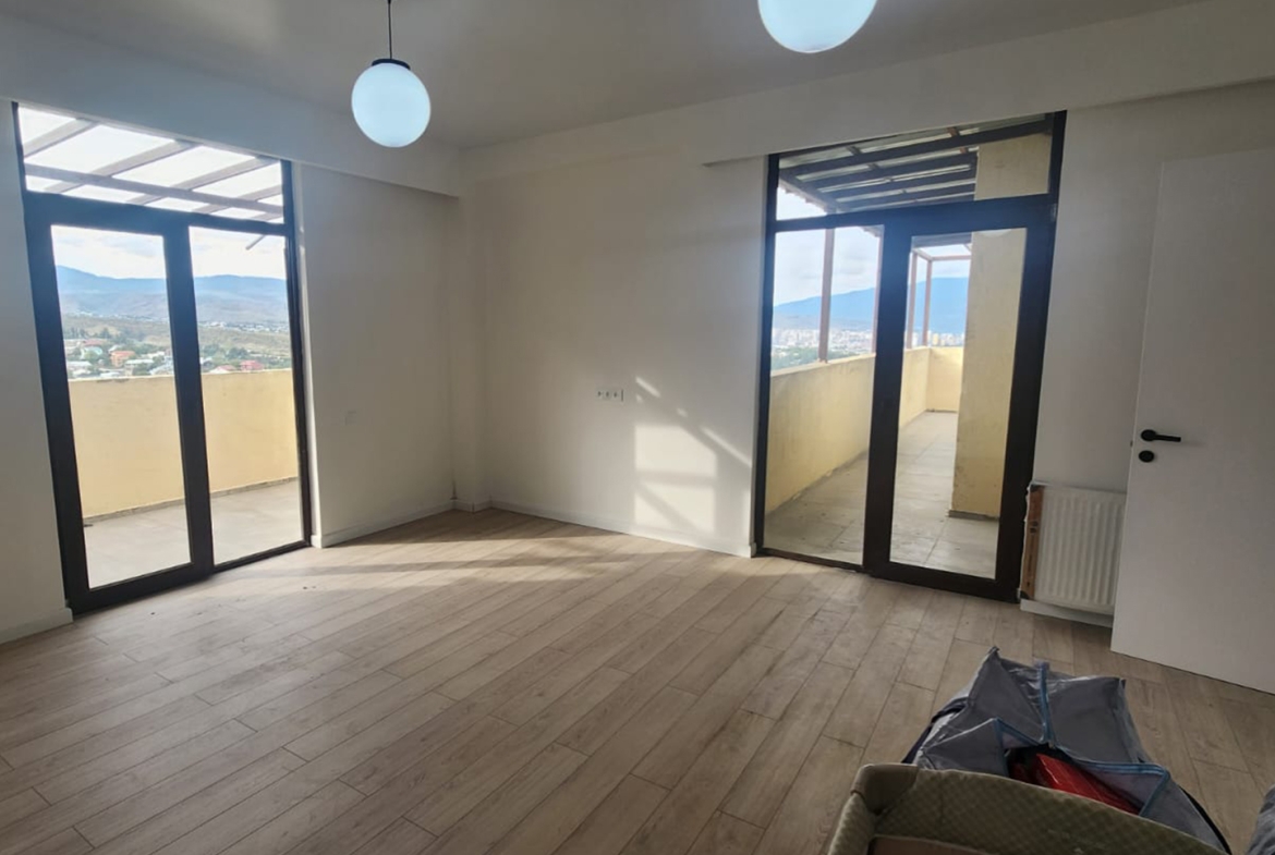 2 Bedroom Finished Apartment for Sale in Vashlijvari