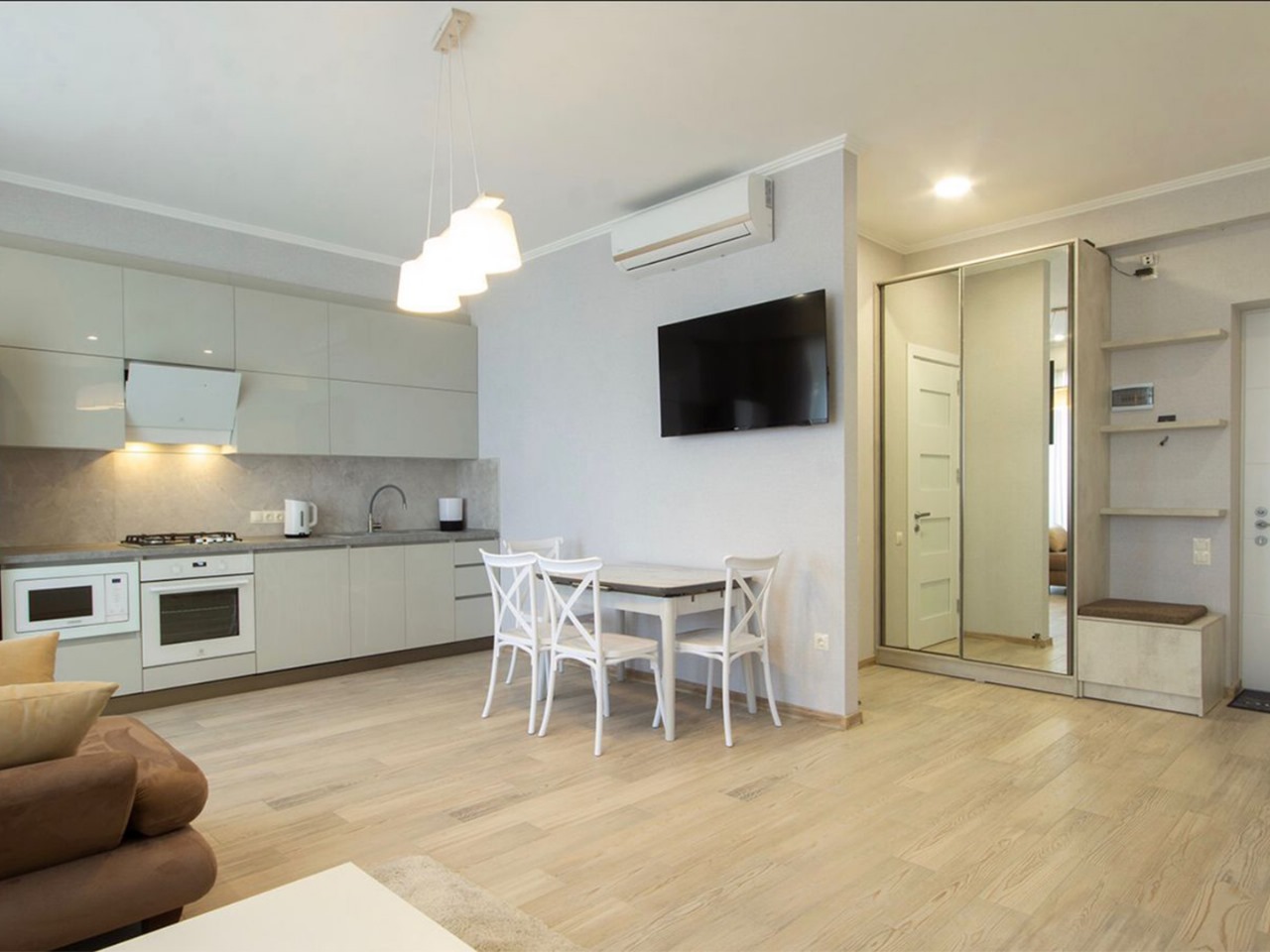 2 bedroom apartment for rent in Krtsanisi