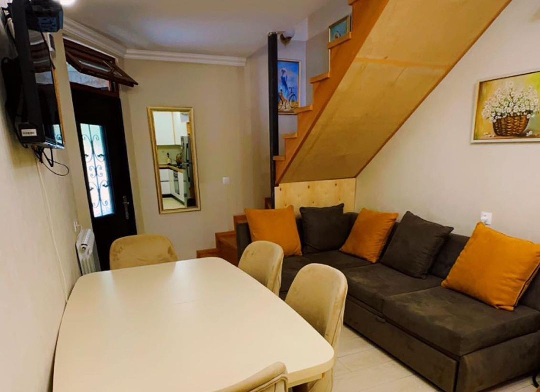 2 bedroom apartment in Chugureti for rent