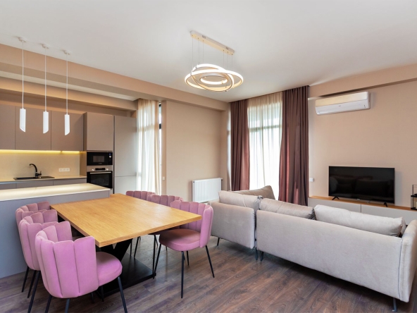 اجاره آپارتمان 2 خوابه در سابورتالو 10 2 bedroom apartment in Saburtalo for rent
