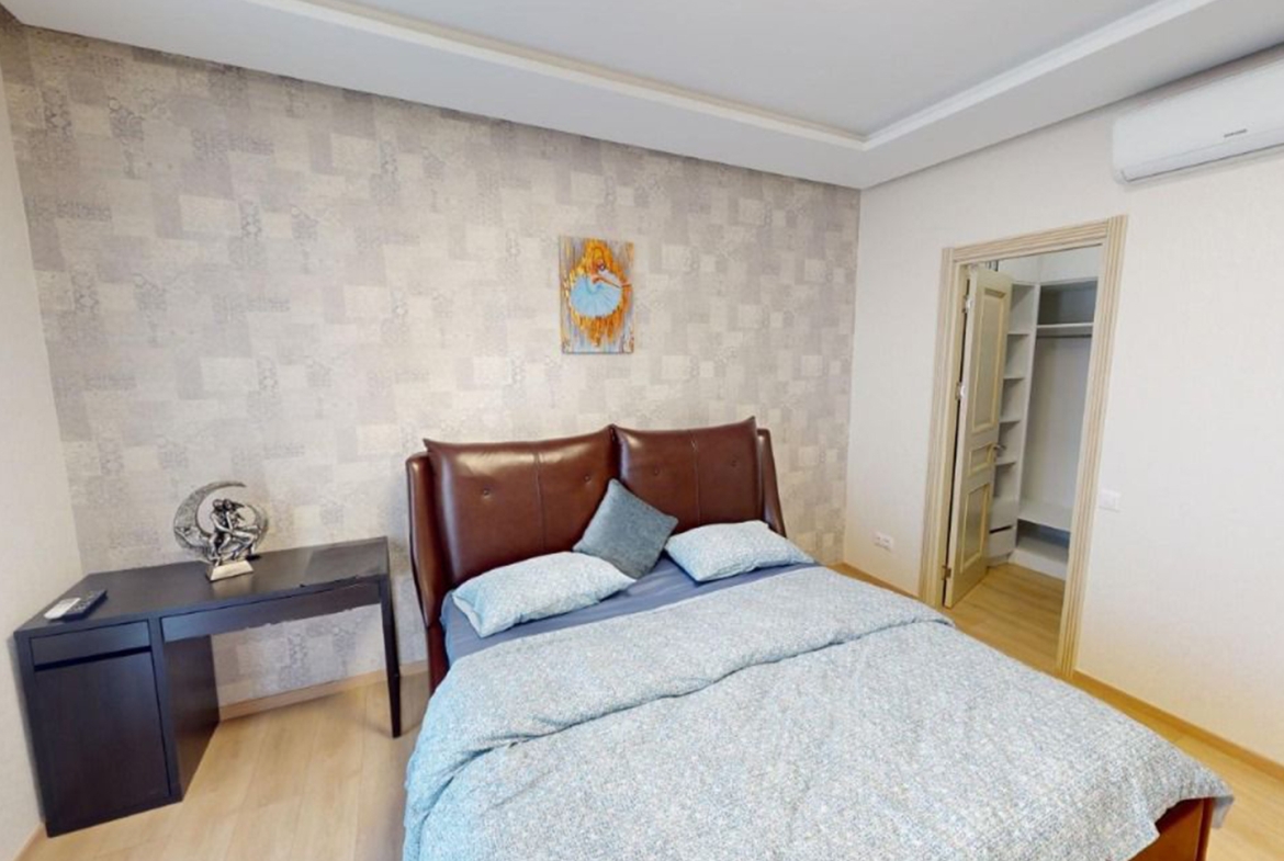 2 bedroom apartment in Tbilisi Gardens for rent