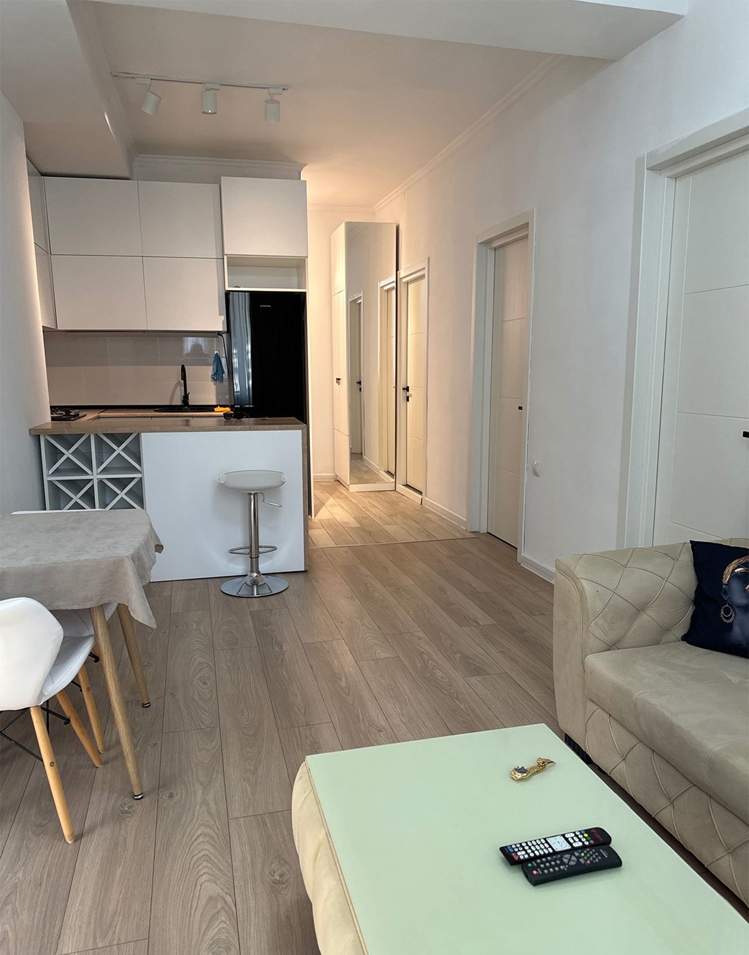 2 bedroom apartment in Vake for rent