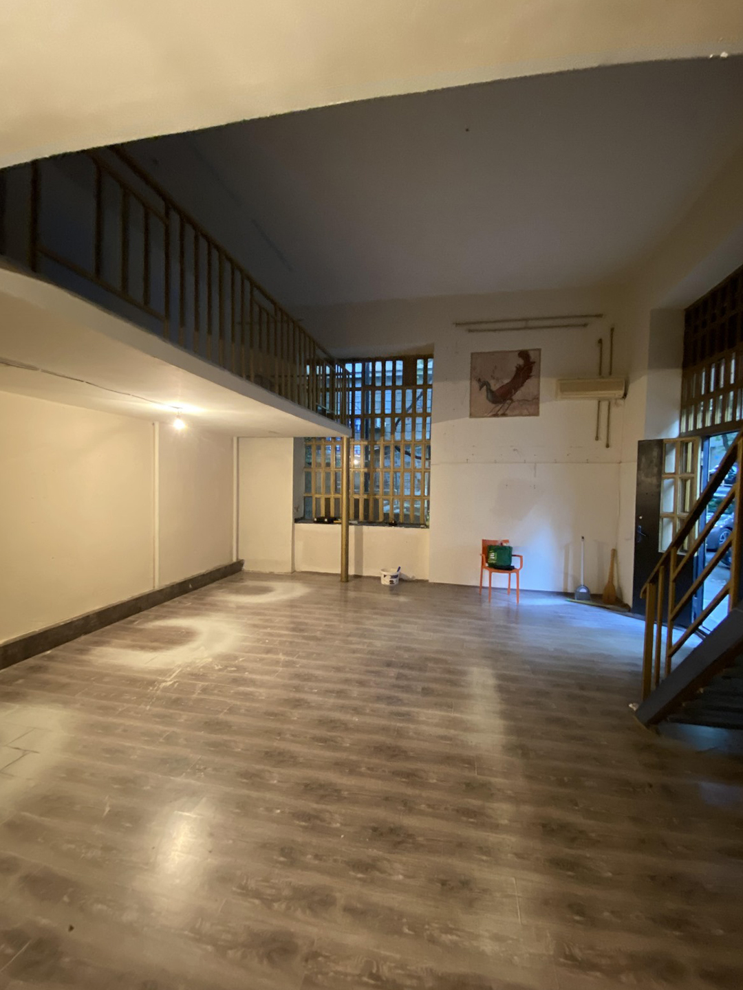 5 rooms commercial spase in Vake for rent