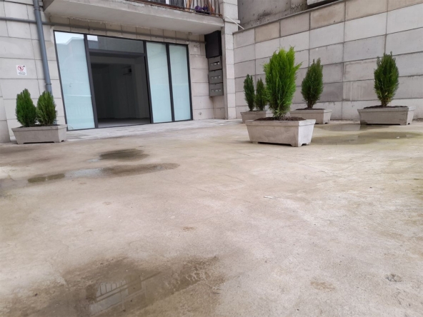 اجاره فضای تجاری در دیدی دیقومی 16 Commercial space for rent in Didi Digomi