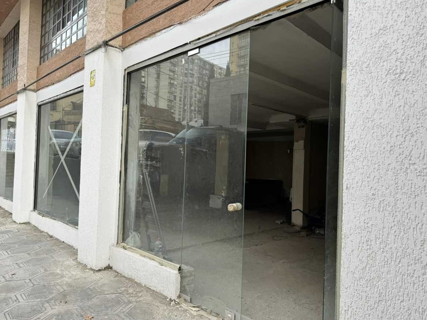 Commercial space in Nadzaladevi for rent