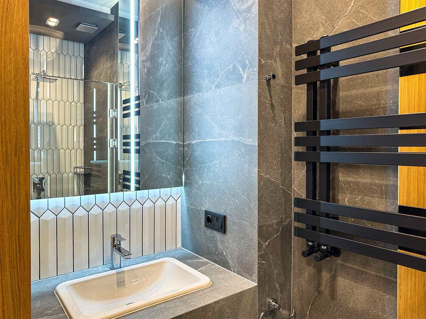 One Bedroom Apartment For Sale in Krtsanisi Bloxi