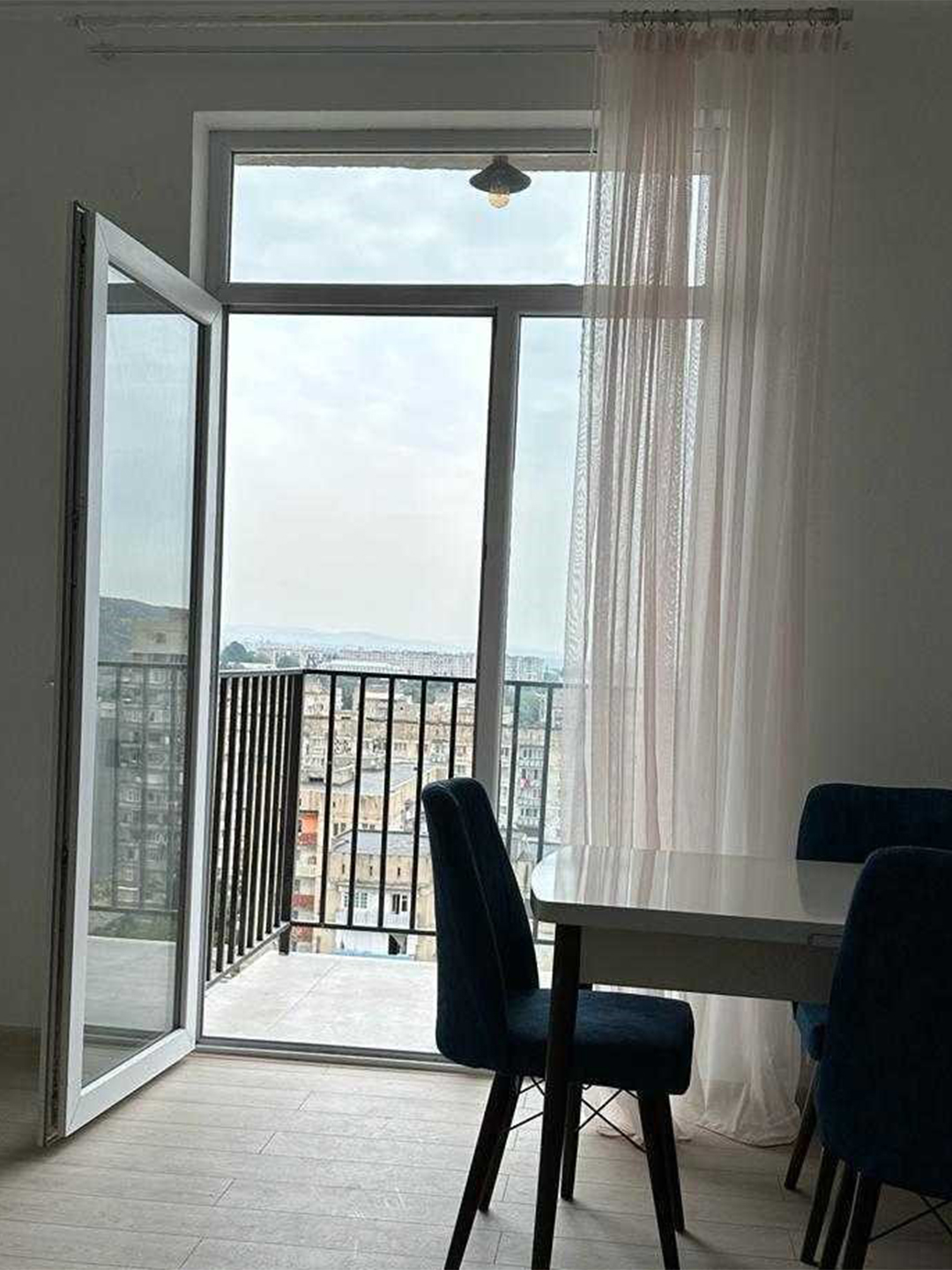 One bedroom apartment for rent in Isani (3)