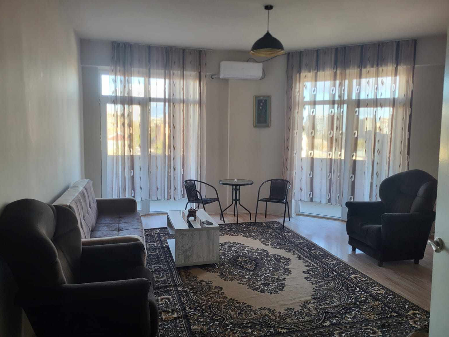 2 bedroom apartment in Avlabari for rent