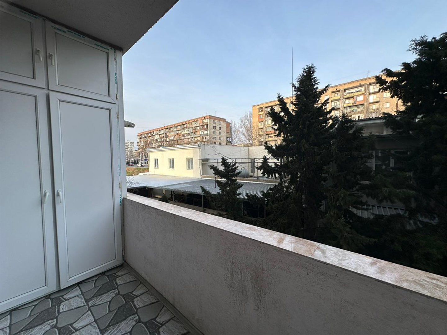 2 bedroom apartment in Nadzaladevi for rent