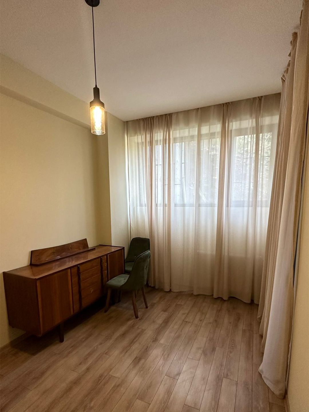 3 bedroom apartment in Lisi for rent