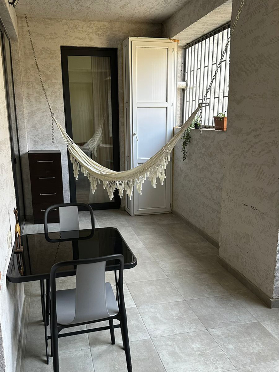 3 bedroom apartment in Lisi for rent