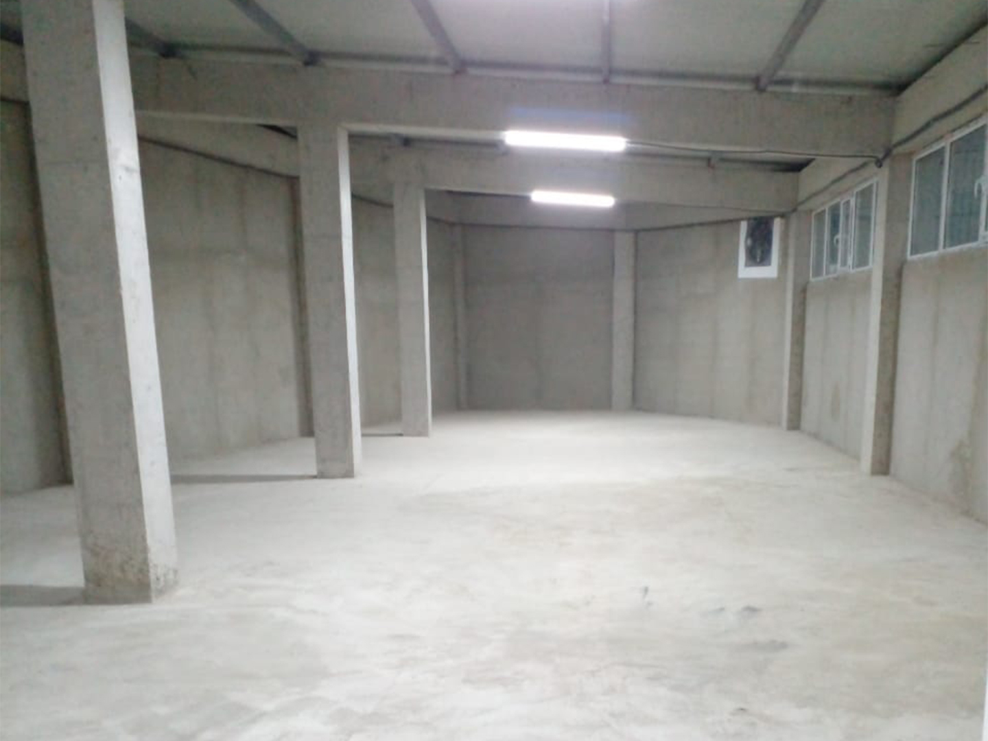 Commercial space for rent in Orkhevi settlement