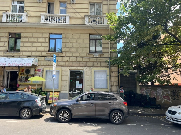 اجاره فضای تجاری در واکه 6 Commercial space for rent in Vake