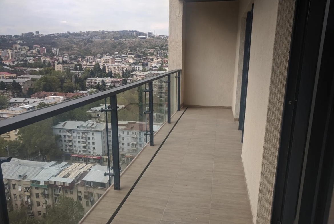 One bedroom apartment in Saburtalo for rent (9)