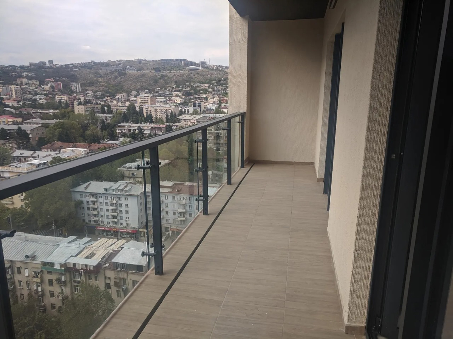 One bedroom apartment in Saburtalo for rent (9)