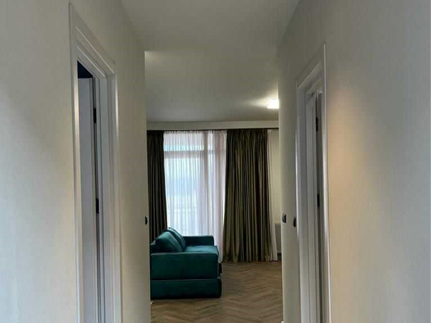 1 bedroom apartment for rent in Emerald Park Vake complex