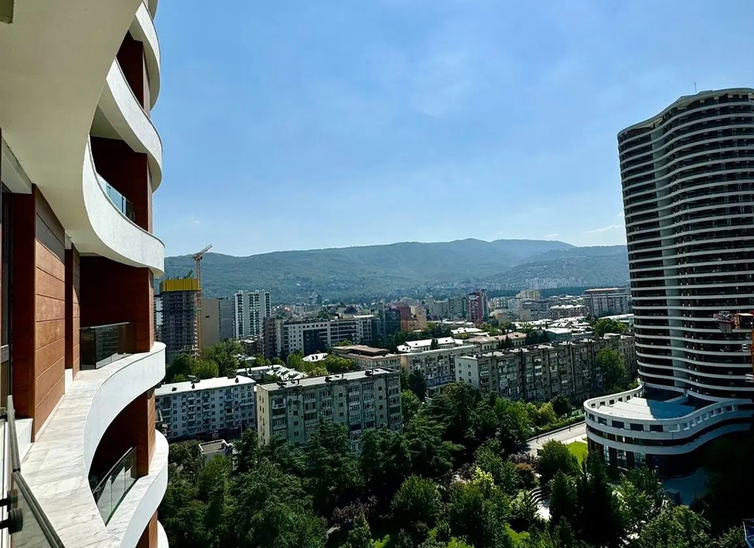 1 bedroom apartment for rent in Tbilisi Gardens complex