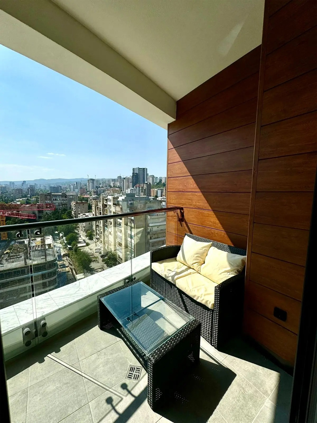 1 bedroom apartment for rent in Tbilisi Gardens complex