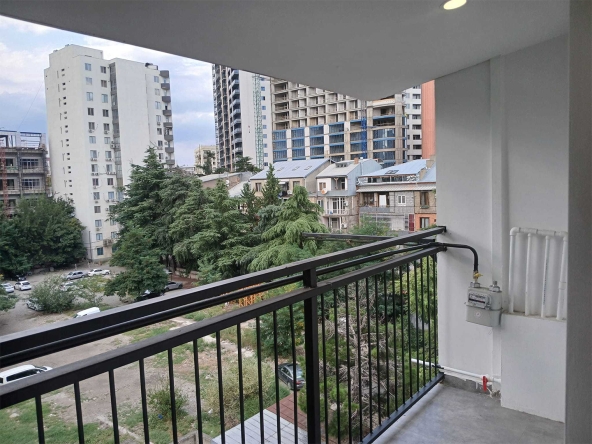იყიდება 1 საძინებლიანი ბინა საბურთალოზე 22 1 bedroom apartment for sale in Saburtalo