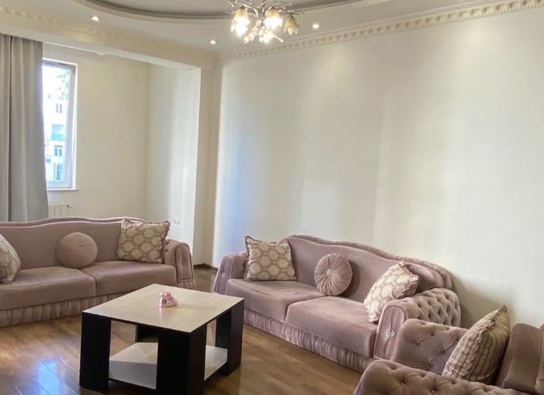 3 bedroom apartment for rent in Gldani