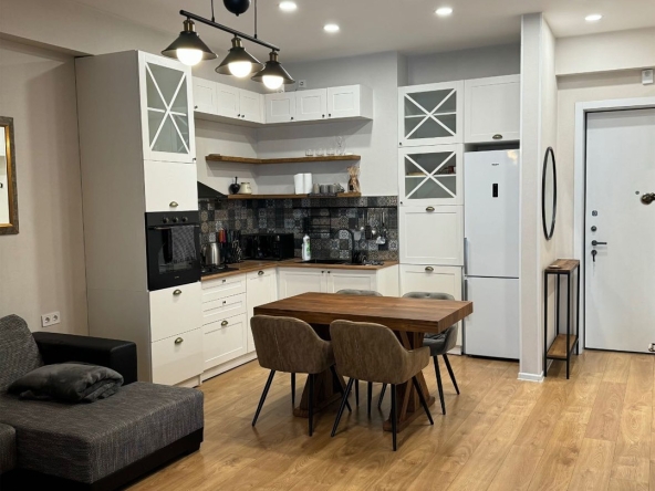 اجاره آپارتمان یک خوابه در سابورتالو 14 One bedroom apartment in Saburtalo for rent (4)