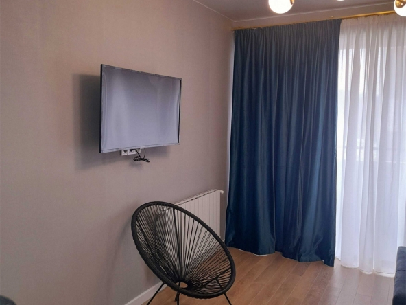 اجاره آپارتمان یک خوابه در سابورتالو 24 One bedroom apartment in Saburtalo for rent (4)