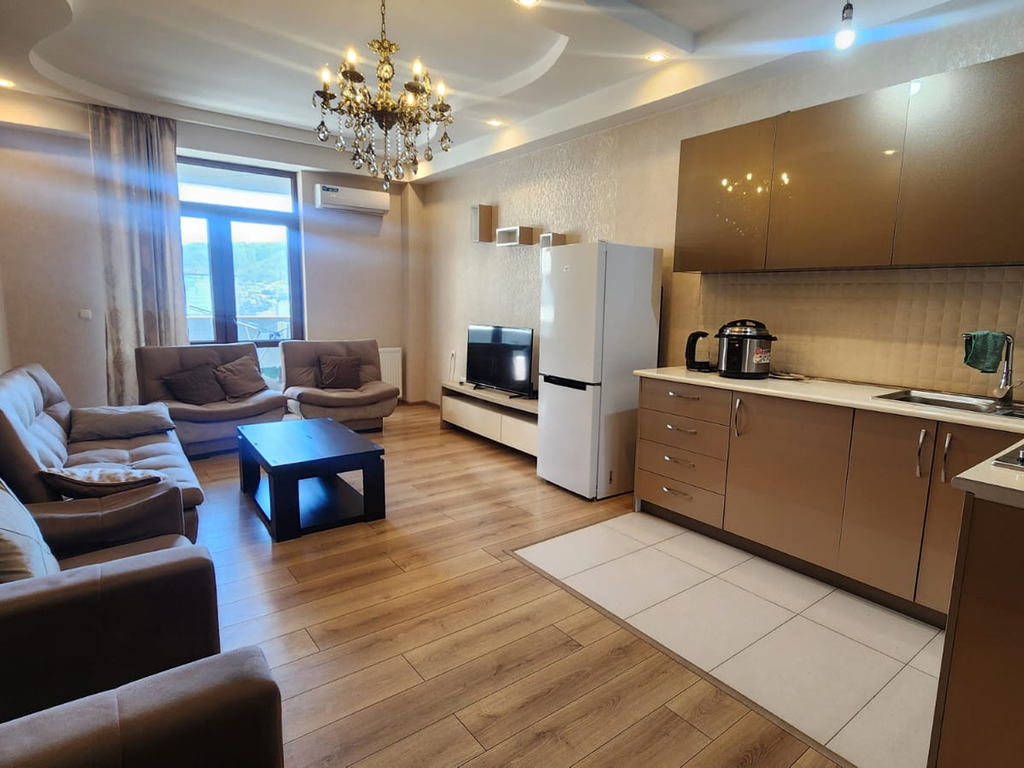 One bedroom apartment in saakadze towers for sale (2)