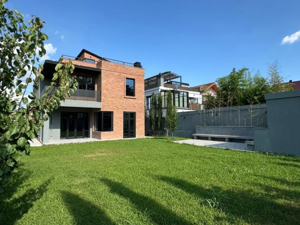 Продается вилла с тремя спальнями в Дигоми 20 Three bedroom villa in Dighomi for sale (7)