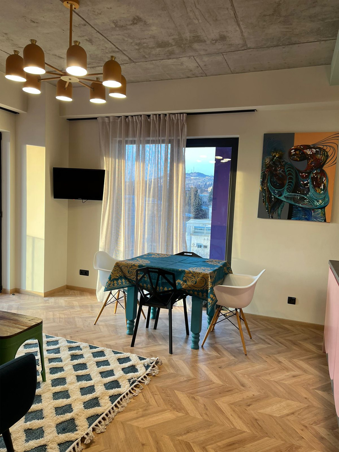 Two bedroom apartment in Avlabari for rent (15)