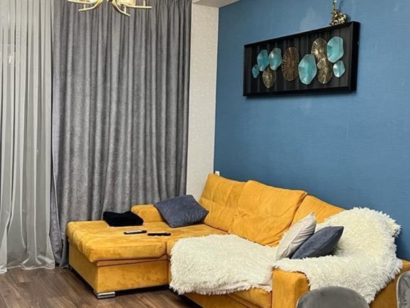 اجاره آپارتمان دو خوابه در سابورتالو 10 Two bedroom apartment in Saburtalo for rent (1)