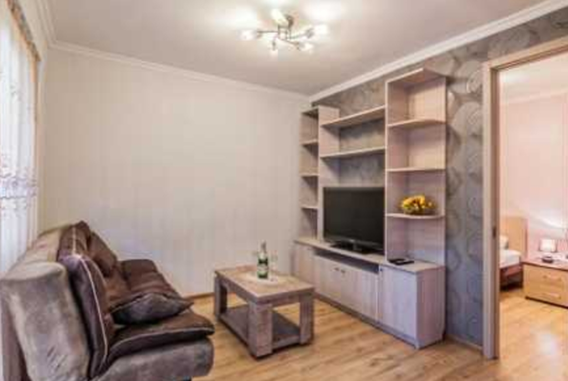 One bedroom apartment for rent in Ortachala (3)