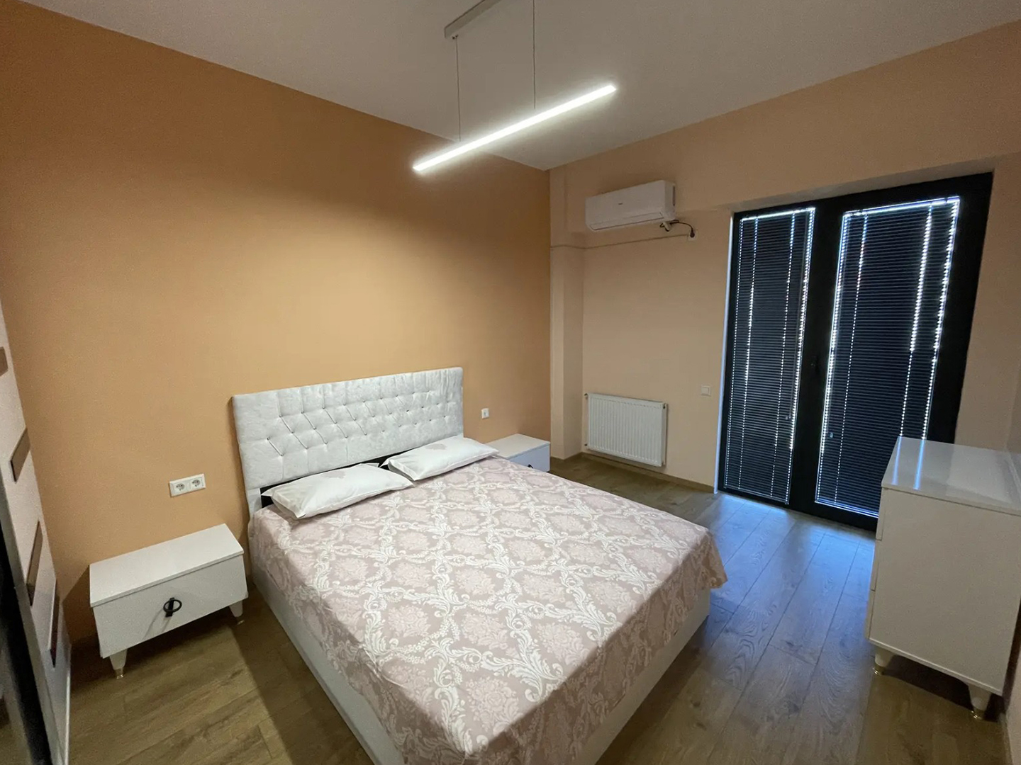 2 bedroom apartment for rent in M2 Kazbegi