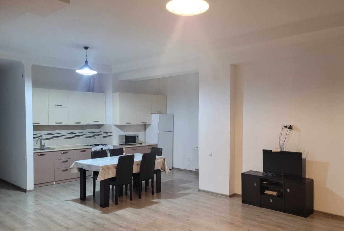 2 bedroom apartment for rent in Ortachala