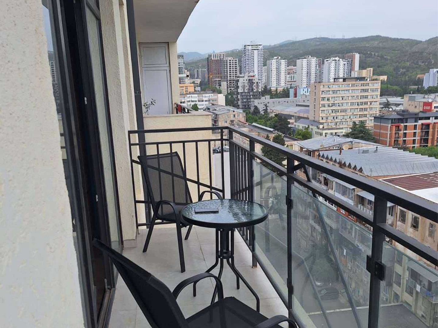 2 bedroom apartment for rent in Saburtalo (2)