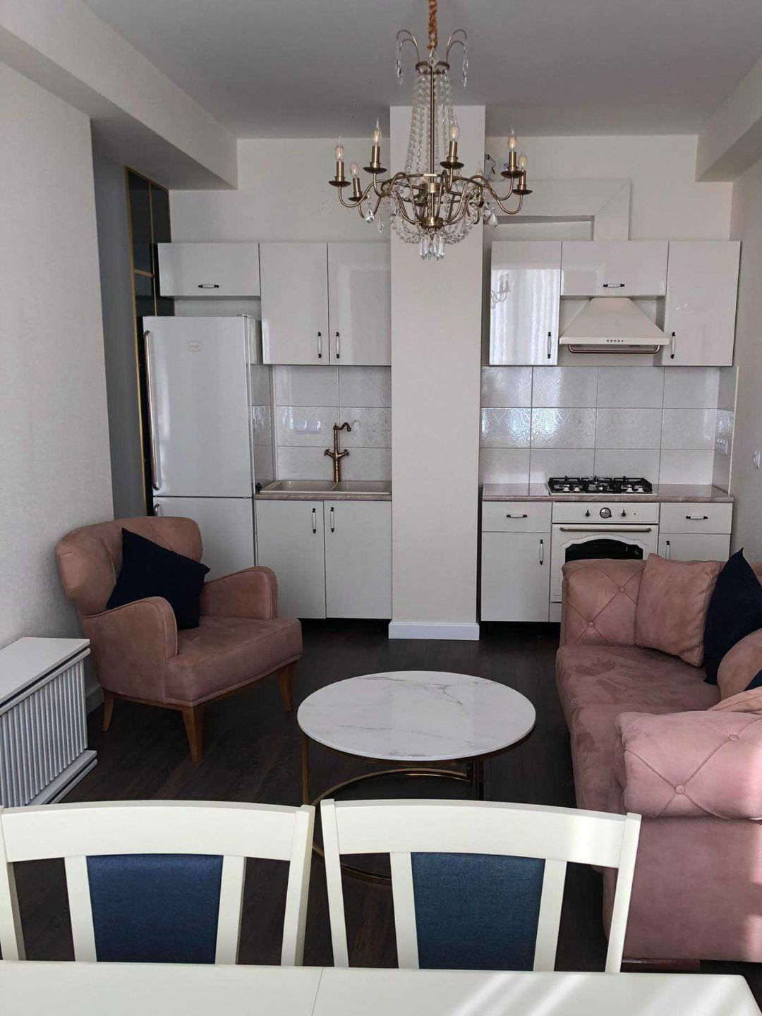 2 bedroom apartment for rent in Vake (8)