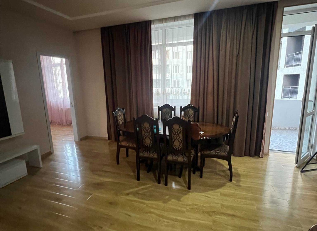 3 bedroom apartment for rent in Saburtalo (3)