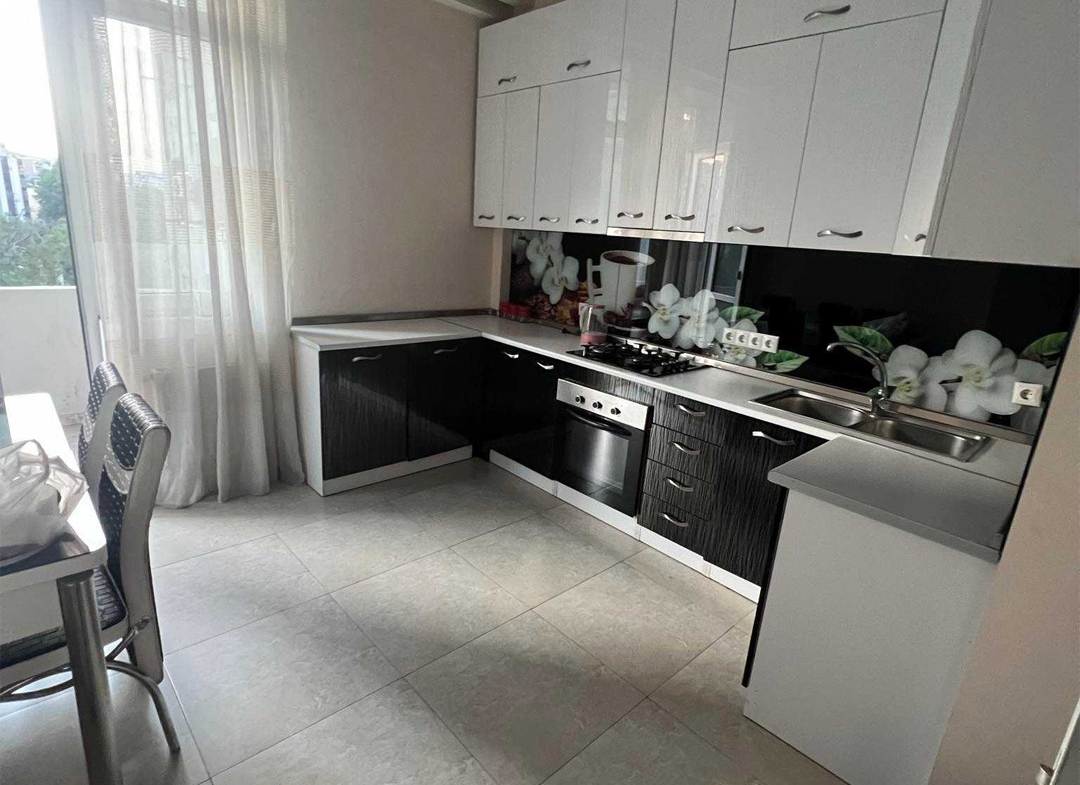 3 bedroom apartment for rent in Saburtalo (6)