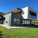 Black frame villa in Tkhinvala for sale (2)