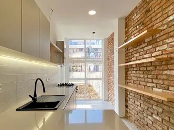 ქირავდება სახლი საბურთალოზე 10 House for rent in Saburtalo