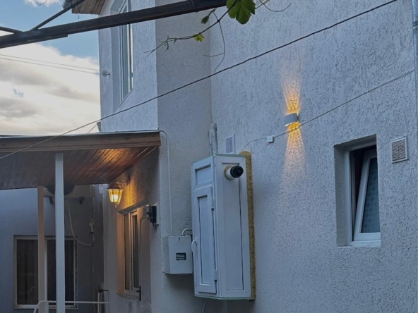 Сдается в аренду квартира с 1 спальней в Авлабари 22 one-bedroom flat in Avlabari is for rent (1)