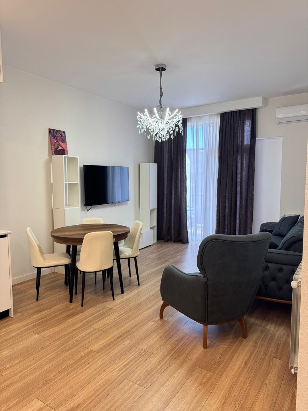 two bedroom apartment in Saburtalo for rent (1)