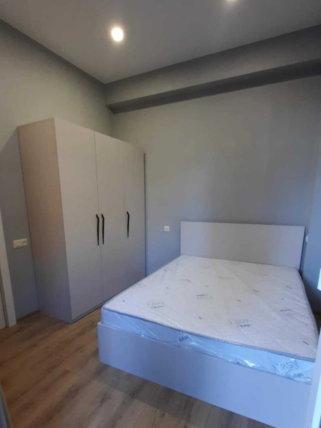 2 bedroom apartment for rent in Vake (1)