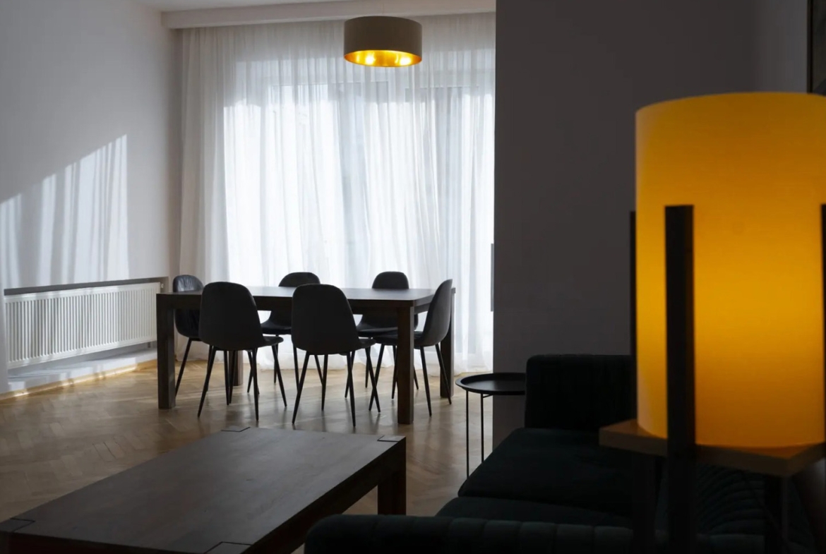 2 bedroom apartment for rent in Vake (3)