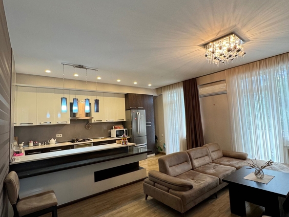 آپارتمان سه خوابه برای فروش در دیدوب 18 3 bedroom apartment for sale in Didube