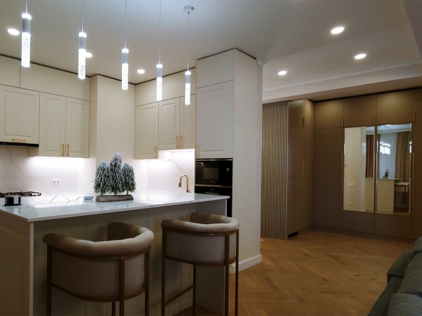 آپارتمان 2 اتاق خواب برای اجاره در سابورتالو 24 2 bedroom apartment for rent in Saburtalo
